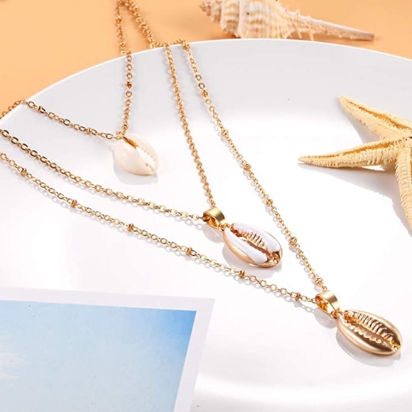 HPπBoho Tiered Seashell Necklace - Picture 5 of 9